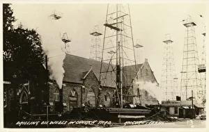 Images Dated 11th November 2011: Drilling rigs - Churchyard - Kilgore, Texas, USA