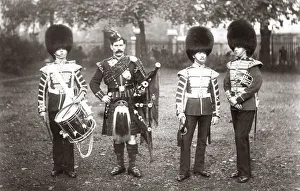 Bagpipes Gallery: Drummer, Piper, Bandsmen 1st Scots Guards