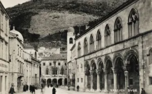 Heart Prints: Dubrovnik, Croatia - Kraldjev Dvor