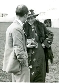 The Duchess of Bedford at the 1936 Royal Aeronautical So?