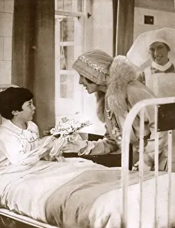 Harrow Prints: Duchess of York - Harrow and Wealdstone Hospitals new wing