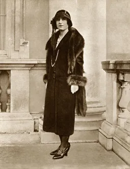 Images Dated 20th November 2017: Duchess of York - Preparing to leave for Africa, White Lodge