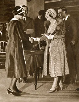 Images Dated 20th November 2017: The Duchess of York presents an award to Nippy of the Year