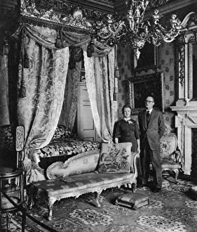 The Duke of Bedford opens Woburn Abbey The Duke of Bedford opens Woburn Abbey
