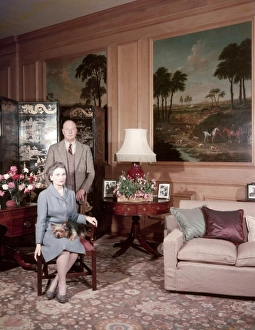 Images Dated 1st February 2011: Duke and Duchess of Gloucester at home, 1960