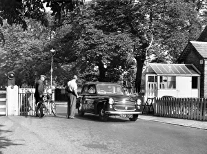 Gate Gallery: Dulwich Toll Gate