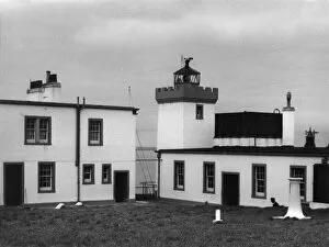 Light Houses Collection: Duncansby Lighthouse