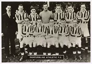 Teams Gallery: Dunfermline Athletic FC football team 1936