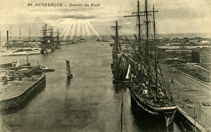 Images Dated 31st March 2016: Dunkirk, France - entrance to the port
