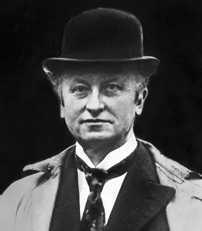 Earl Curzon Member of the British Coalition War