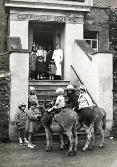 Press Prints: Early 20th century vintage press photograph