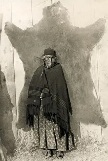 Early 20th century vintage press photograph