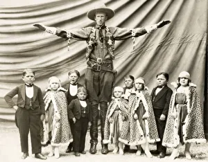 Early 20th century vintage press photograph