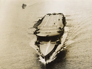 Images Dated 24th April 2017: Early Aircraft Carrier - HMS Furious