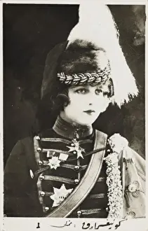 Holly Wood Prints: Early Hollywood actress dressed as a Shah