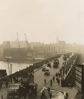 Crane Prints: Early morning scene, London Bridge, City of London
