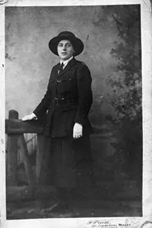 Early woman police officer, Lilian Maud Newell, WW1
