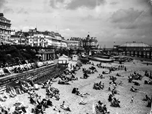 East Bourne Prints: Eastbourne Beach