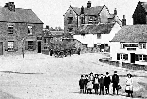 Stocks Collection: Ecclesfield Stocks Hill early 1900s