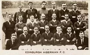 Football Collection: Edinburgh Hibernian FC football team c 1922-1923
