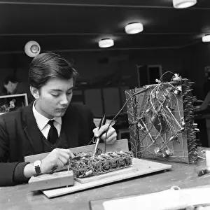Sevenoaks Prints: Education, computer training