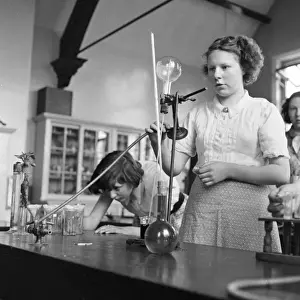 Bunsen Prints: Education, girls, science