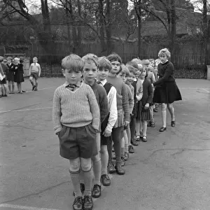 Junior Prints: Education, Schoolchildren, playground