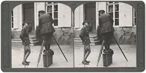 Images Dated 26th March 2018: Edward, Prince of Wales, with photographer, WW1