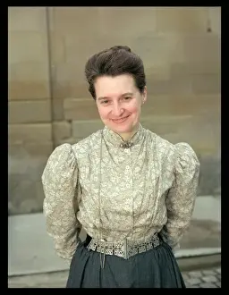 Maids Prints: Edwardian Ladys Maid