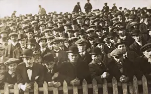 Observe Prints: Edwardian spectators at an event