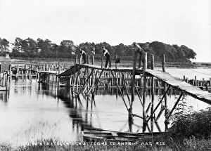 Londonderry Gallery: Eel Weir on Lough Neagh at Toome, Co. Antrim