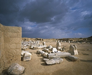 Humanidad Collection: Egypt. Abu Mena. Basilica of Arcadius