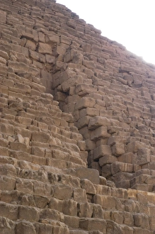 Images Dated 20th November 2003: Egypt. The Great Pyramid of Giza called the Pyramid of Menka