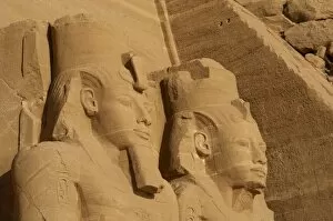 Images Dated 7th December 2003: Egyptian art. Great Temple of Ramses II. Two colossal statue