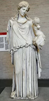 Images Dated 28th December 2012: Eirene, goodess of Peace and, as mother of Pluto, of Prospe