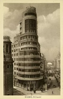 Dec19 Collection: El Capitol Building - Gran V Madrid, Spain El Capitol Building - Gran V�Madrid