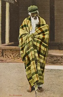 Wrapped Prints: Elderly Maori man wrapped in a blanket