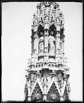 Eleanor Cross