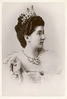 Elena, Queen of Italy