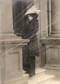 Leopold Gallery: Elfrida Marjorie Eden, later Countess of Warwick