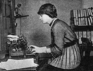 Fund Gallery: Elizabeth Asquith at work