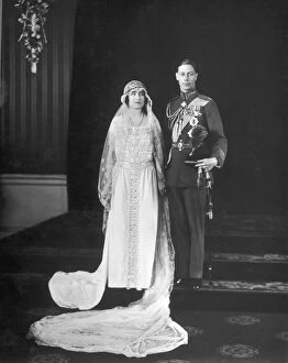 Images Dated 3rd March 2011: Elizabeth Bowes-Lyon marries Albert, Duke of York