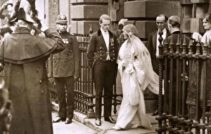 Seymour Collection: Elizabeth Bowes-Lyon on her wedding day