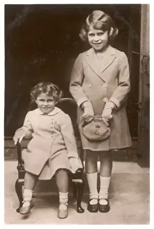 Elizabeth Ii / Sis / 1933