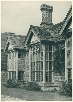 Webb Collection: Ellens at Rudgwick, Sussex, Bay Window