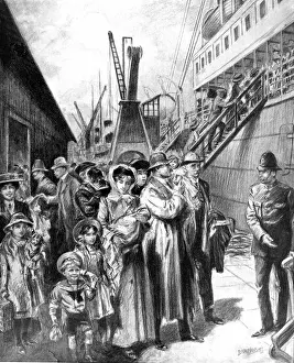 Zealand Prints: Emigrants embarking at the Royal Albert Docks, London, 1911