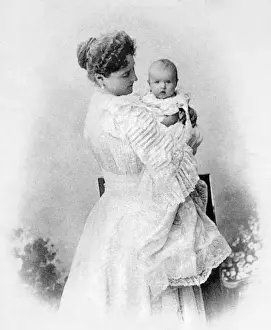 Empress Alexandra with Grand Princess Anastasia