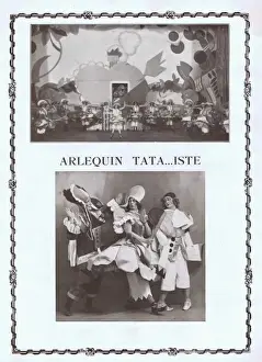 En Pleine Folie at the Folies Bergere