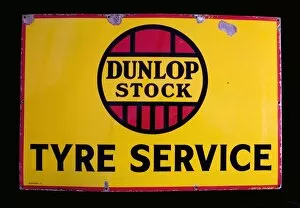 Images Dated 29th January 2008: Enamel sign for Dunlop Tyre Service