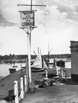 Over Looking Prints: England / Pin Mill